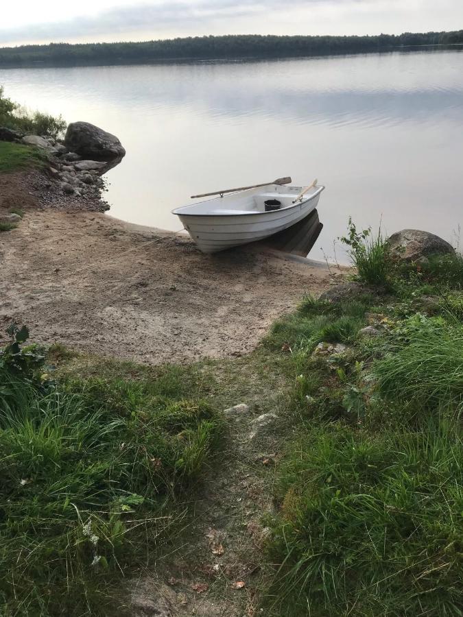 Joarsbo, Stuga 1, Sjoelyckan Kalv Exterior foto